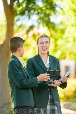 January 2024 / Students-x2-with-Pad-standing-outdors_240122_Z9E6510