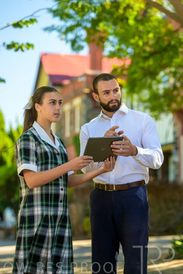 January 2024 / Teacher-with-1-Student-Standing-Outdoors_240122_Z9E7338