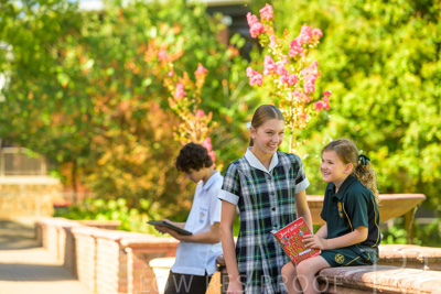 February 2024 / MERCEDES-Propectus-240212-_Z9E0027