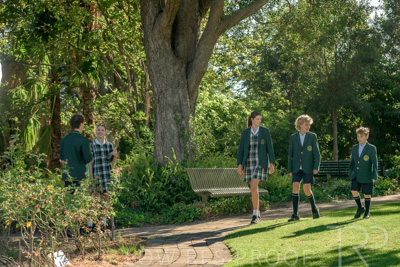 February 2024 / MERCEDES-Propectus-240212-_Z9E8865