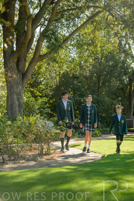 February 2024 / MERCEDES-Propectus-240212-_Z9E9091