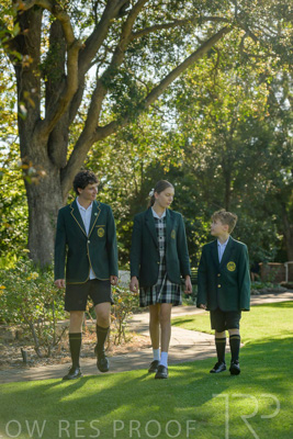 February 2024 / MERCEDES-Propectus-240212-_Z9E9177