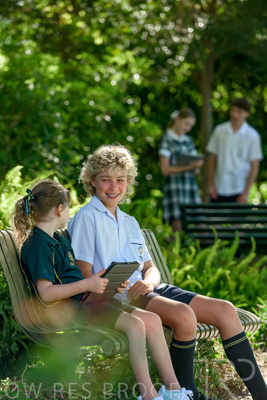 February 2024 / MERCEDES-Propectus-240212-_Z9E9472