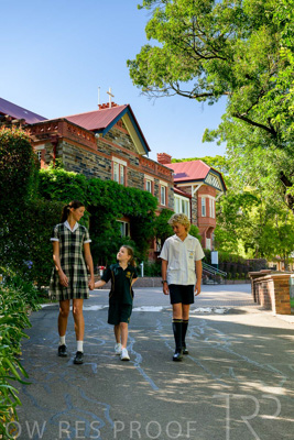 February 2024 / MERCEDES-Propectus-240212-_Z9E9823