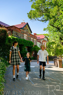 February 2024 / MERCEDES-Propectus-240212-_Z9E9826