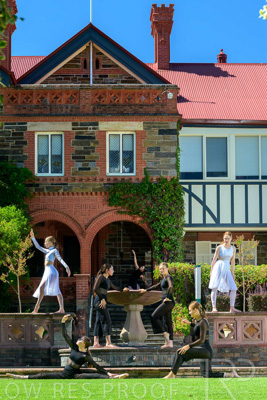 March 2024 / DANCE-Fountain_240327_Z9C3952