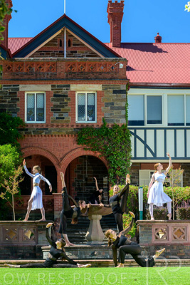 March 2024 / DANCE-Fountain_240327_Z9C3955