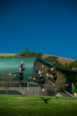 March 2024 / DANCE-Oval_240327_Z9C4005