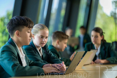 November 2024 / MARKETING-241118-_Z9C4232