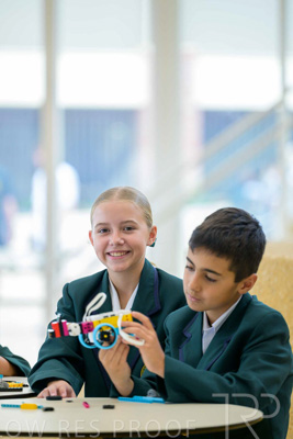 November 2024 / MARKETING-241125-_Z9C6123-2