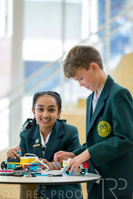 November 2024 / MARKETING-241125-_Z9C6604