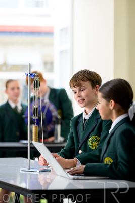 August 2025 / SCIENCE-Juniors_250826-5528