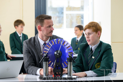 August 2025 / SCIENCE-Juniors_250826-5977