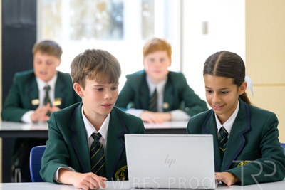 August 2025 / SCIENCE-Juniors_250826-6172