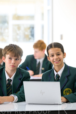 August 2025 / SCIENCE-Juniors_250826-6250