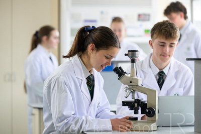 August 2025 / SCIENCE-Seniors_250827-7773