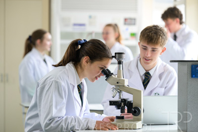 August 2025 / SCIENCE-Seniors_250827-7815