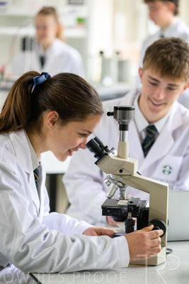 August 2025 / SCIENCE-Seniors_250827-7852