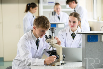 August 2025 / SCIENCE-Seniors_250827-7902