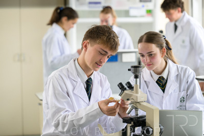 August 2025 / SCIENCE-Seniors_250827-7909