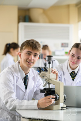 August 2025 / SCIENCE-Seniors_250827-7949