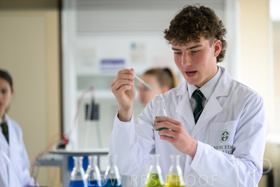 August 2025 / SCIENCE-Seniors_250827-7999