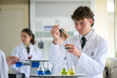 August 2025 / SCIENCE-Seniors_250827-8002