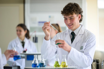 August 2025 / SCIENCE-Seniors_250827-8003