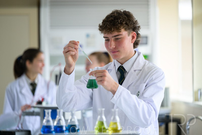 August 2025 / SCIENCE-Seniors_250827-8027