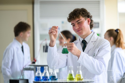 August 2025 / SCIENCE-Seniors_250827-8053