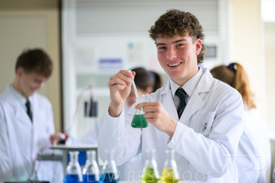 August 2025 / SCIENCE-Seniors_250827-8074