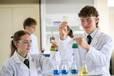 August 2025 / SCIENCE-Seniors_250827-8128