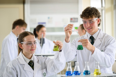 August 2025 / SCIENCE-Seniors_250827-8135