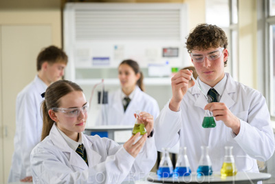 August 2025 / SCIENCE-Seniors_250827-8144