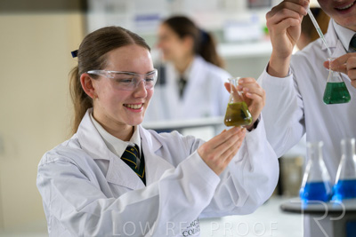 August 2025 / SCIENCE-Seniors_250827-8171