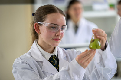 August 2025 / SCIENCE-Seniors_250827-8177