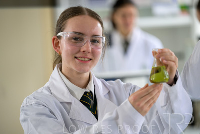 August 2025 / SCIENCE-Seniors_250827-8181