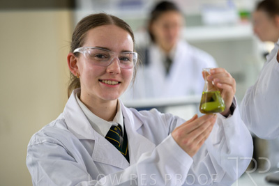 August 2025 / SCIENCE-Seniors_250827-8182