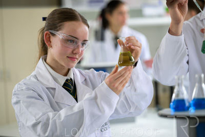 August 2025 / SCIENCE-Seniors_250827-8186