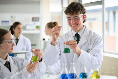 August 2025 / SCIENCE-Seniors_250827-8195