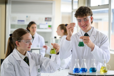 August 2025 / SCIENCE-Seniors_250827-8202