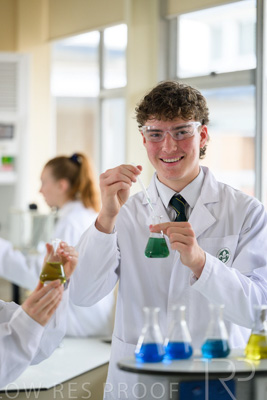 August 2025 / SCIENCE-Seniors_250827-8236