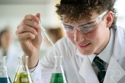 August 2025 / SCIENCE-Seniors_250827-8258