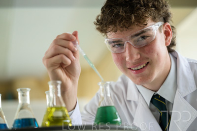 August 2025 / SCIENCE-Seniors_250827-8279