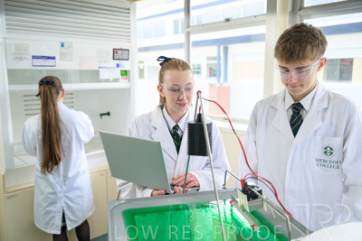 August 2025 / SCIENCE-Seniors_250827-8391