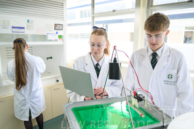 August 2025 / SCIENCE-Seniors_250827-8394