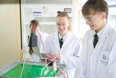 August 2025 / SCIENCE-Seniors_250827-8404