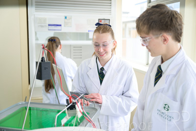 August 2025 / SCIENCE-Seniors_250827-8428