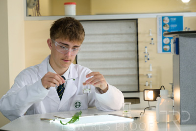 August 2025 / SCIENCE-Seniors_250827-8579