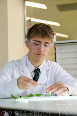 August 2025 / SCIENCE-Seniors_250827-8629